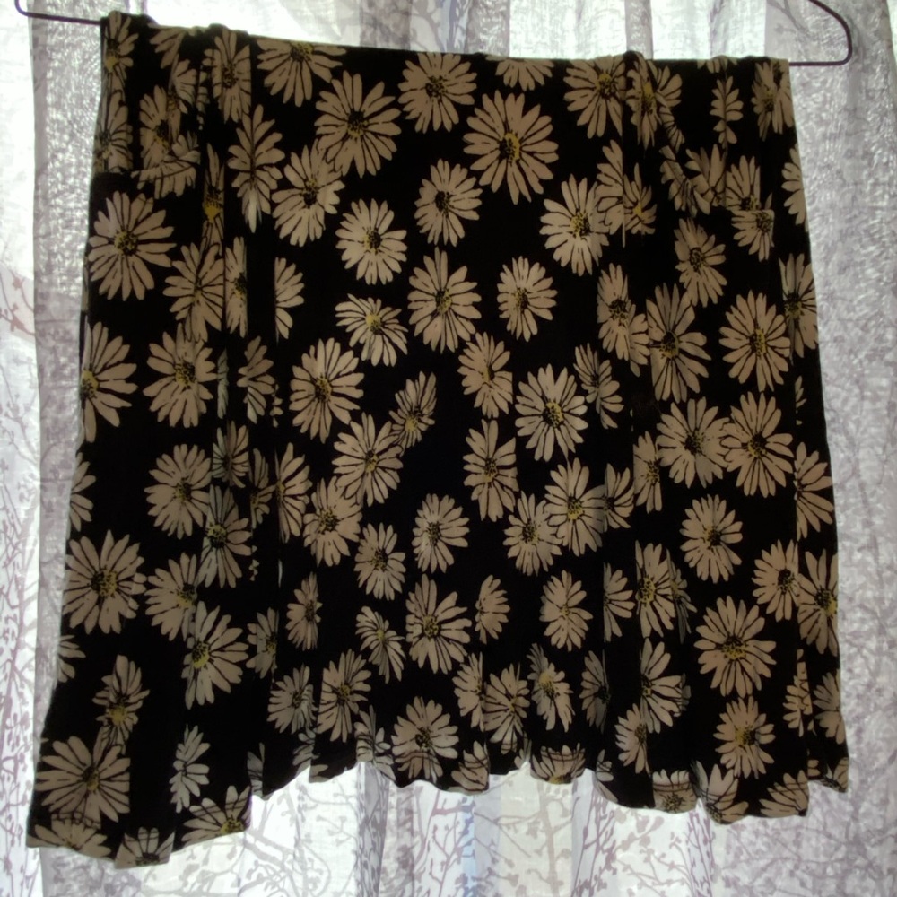 daisy skirt